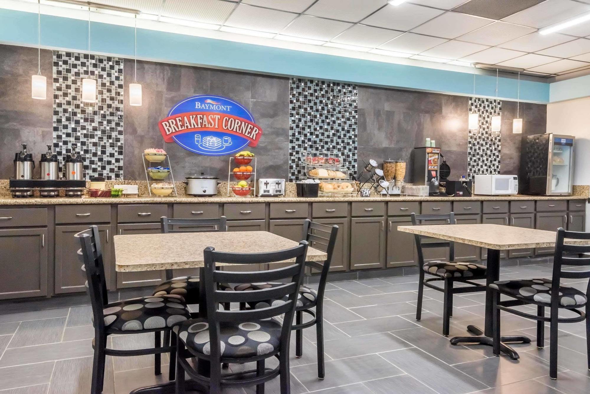 Baymont By Wyndham Kokomo Exteriér fotografie